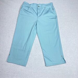 Sonoma Capri Pants Womens 10 Sky Blue Mid Rise Stretch Split Hem Cottagecore NWT